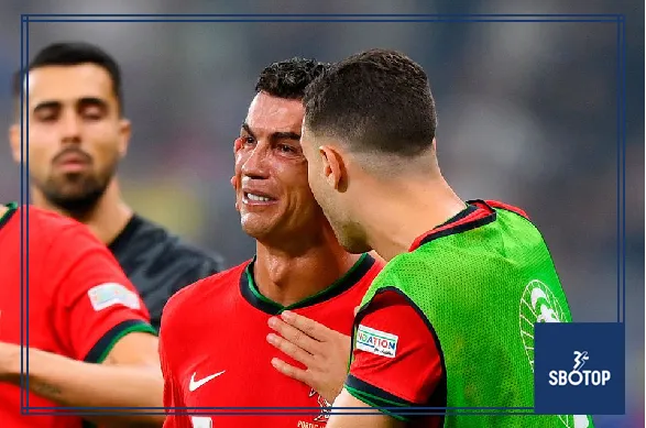 SBOTOP Cristiano Ronaldo’s Agony: A Night of Frustration and Tears