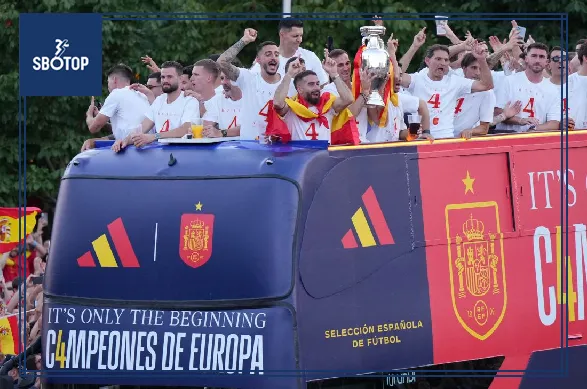 SBOTOP Spain Celebrates Euro 2024 Victory: Champions Parade Trophy Through Madrid’s Streets