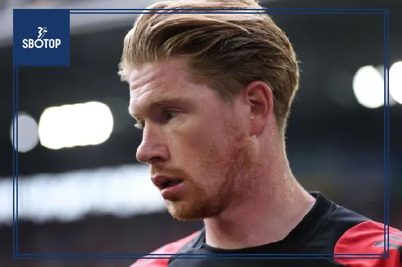 Kevin De Bruyne’s New Top Knot Draws Pep Guardiola’s Amused Comments at Manchester City Training