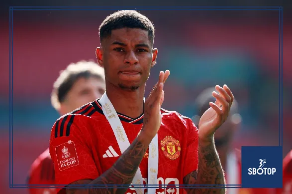 SBOTOP: Marcus Rashford Injury Raises Concerns for Erik ten Hag