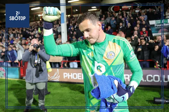 SBOTOP: Danny Ward's Penalty Heroics Propel Leicester City into Carabao Cup Fourth Round