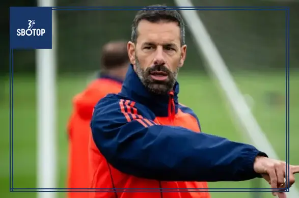 SBOTOP: Ruud van Nistelrooy Emerges as Contender for Manchester United Manager After Coaching Return