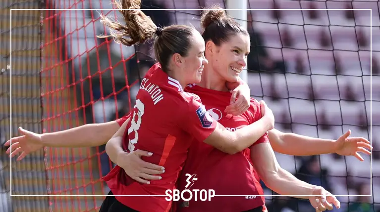 SBOTOP: Clinton and Janssen Shine as Hosts Stay in Contention for WSL Top Three Finish