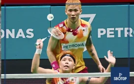 SBOTOP: Tang Jie and Ee Wei Advance Despite Struggles to Reignite On-Court Chemistry