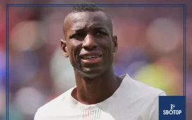 SBOTOP: Nicolas Jackson's Future in Doubt as Juventus and Napoli Show Interest After Red Card Incident
