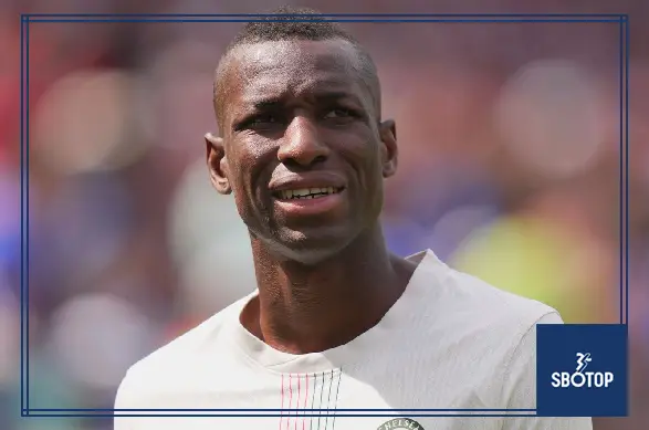 SBOTOP: Nicolas Jackson's Future in Doubt as Juventus and Napoli Show Interest After Red Card Incident