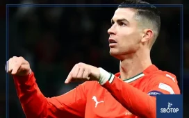 SBOTOP Cristiano Ronaldo Praised by Carlo Ancelotti: 'He Could Play for Any Team in the World' After Portugal's Nations League Triumph