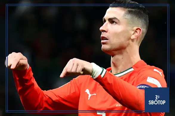 SBOTOP Cristiano Ronaldo Praised by Carlo Ancelotti: 'He Could Play for Any Team in the World' After Portugal's Nations League Triumph