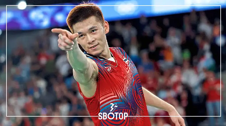 SBOTOP Kunlavut Eyes Historic Glory: One Win Away from Joining Badminton’s World Champions Elite