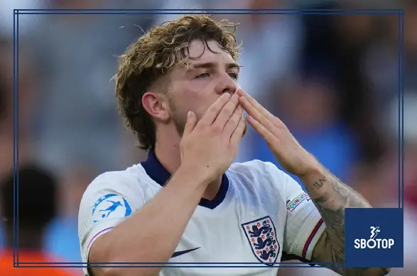 SBOTOP: Elliott’s Brace Propels Young Lions to Back-to-Back U21 Euros Final Appearances