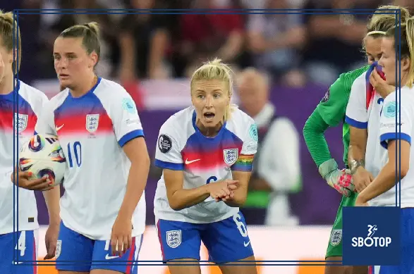 SBOTOP Leah Williamson Back in Action: England Captain Returns to Training Ahead of Crucial Euro 2025 Semi-Final Clash with Italy