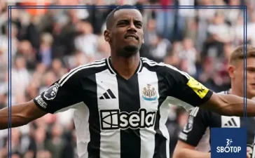 SBOTOP: Eddie Howe Confident as Isak Set to Stay at Newcastle Amid Liverpool and Arsenal Interest