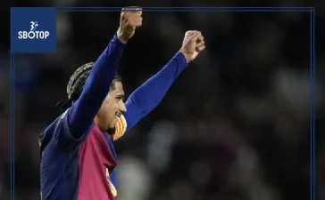 Manchester United’s long-standing interest in Ronald Araujo could finally turn into a reality. Fresh reports from Spain suggest that Barcelona