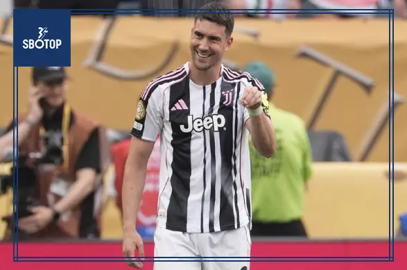 SBOTOP Juventus in a Bind: Kolo Muani Too Pricey, Vlahovic Hard to Offload