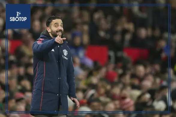 SBOTOP_ Three Free Strikers Offered to Manchester United — Will They Make a Move_