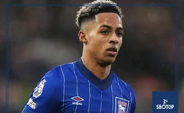 SBOTOP: Forest Secure Double Swoop as Hutchinson Joins from Ipswich and McAtee Arrives from Man City