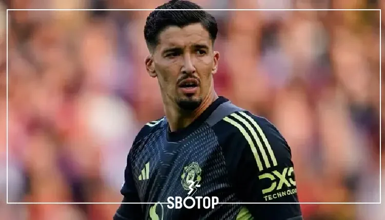 SBOTOP: Gary Neville Urges Man Utd to Sign a New Goalkeeper – But Is Martinez or Donnarumma the Right Fit