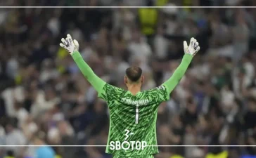SBOTOP: Emotional Moment PSG Squad Defies Club to Give Donnarumma a Final Tribute