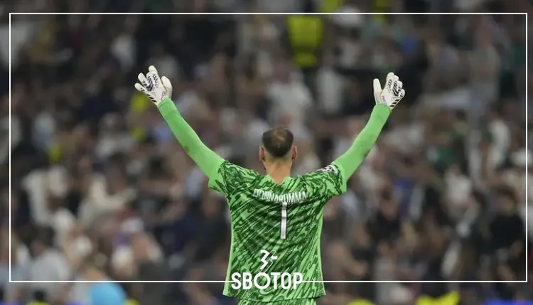 SBOTOP: Emotional Moment PSG Squad Defies Club to Give Donnarumma a Final Tribute