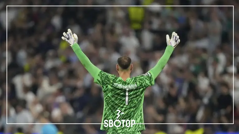 SBOTOP: Emotional Moment PSG Squad Defies Club to Give Donnarumma a Final Tribute
