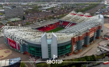 SBOTOP: Manchester United Post Record Revenues Amid On-Field Struggles and Job Cuts