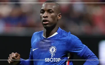 SBOTOP: Bayern Munich Land Chelsea Striker Nicolas Jackson on £70.5m Loan-to-Buy Deal