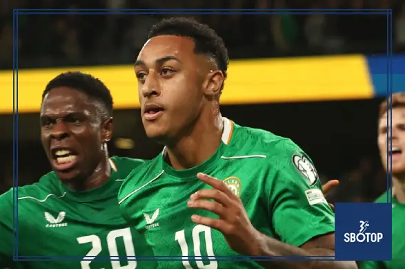 SBOTOP Republic of Ireland 2-2 Hungary: Adam Idah Strikes Late to Snatch Point Against 10-Man Visitors in Qualifier