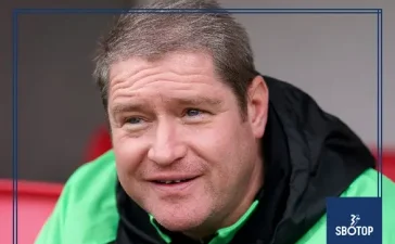 SBOTOP: Nikita Parris Pays Heartfelt Tribute to Matt Beard the ‘Transformative’ Ex-Liverpool and West Ham Manager