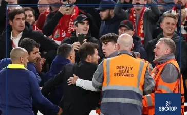 SBOTOP: Simeone Admits Regret After Heated Exchange With Liverpool Fans at Anfield