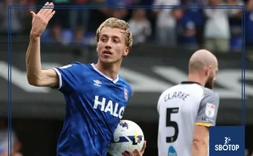 SBOTOP: Clarke’s Last-Minute Penalty Secures Dramatic 2-2 Draw for Ipswich Against Derby