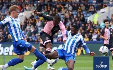 SBOTOP: Late Madsen Strike Earns QPR Valuable Point in 1-1 Draw with Sheffield Wednesday at Hillsborough