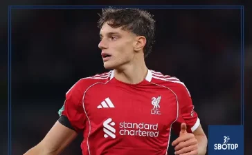 SBOTOP: Liverpool Blow as Young Defender Giovanni Leoni Sidelined for a Year with Cruciate Ligament Injury