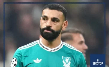 SBOTOP: Carragher Criticizes Liverpool’s Display After 1-0 Defeat to Galatasaray Urges Slot to Drop Florian Wirtz