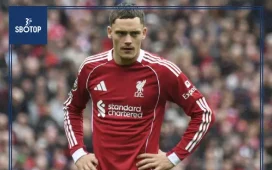 SBOTOP Bayern Munich Chief Mocks Liverpool in Wirtz Transfer Talk: “We Buy Players Without Borrowing”