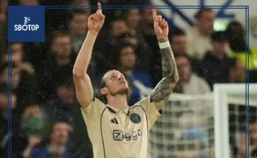 SBOTOP: Ouch! Ex-Man United Striker Wout Weghorst Left Bleeding After Brutal Clash Against Chelsea