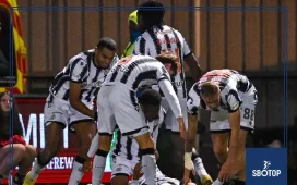 SBOTOP Stalemate in Paisley: St Mirren Hold Leaders Hearts to a Dramatic 2-2 Draw Despite Spirited Comeback