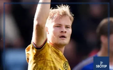 SBOTOP: Andri Gudjohnsen Brace Fires Blackburn to 2-0 Victory Over Leicester