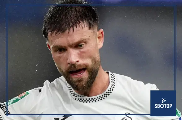 SBOTOP: Burgess’ Costly Double Own Goal Helps Ipswich Cruise Past Swansea City