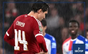 SBOTOP Crisis at Anfield: Arne Slot’s Liverpool Reeling After Six Defeats in Seven as Alarming Decline Exposed