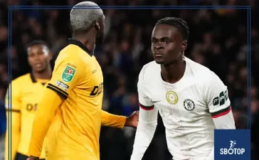 SBOTOP: Chelsea Edge Wolves 4-3 in Seven-Goal Carabao Cup Thriller Despite Liam Delap’s Red Card