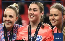 SBOTOP Mary Earps Breaks Silence: Ex-England No.1 Reveals Rift with Hannah Hampton That Sparked Shock Retirement