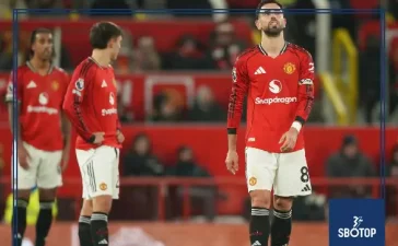 SBOTOP: Roy Keane Slams Manchester United as 'Desperate' After Late Equalizer Costs Them Crucial Points Against Struggling West Ham