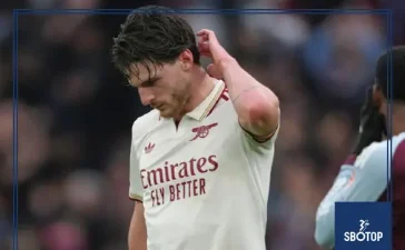 SBOTOP: Gary Neville Urges Arsenal to Stay Calm as Man City Narrow Premier League Title Gap Amid ‘Season of Inconsistency’