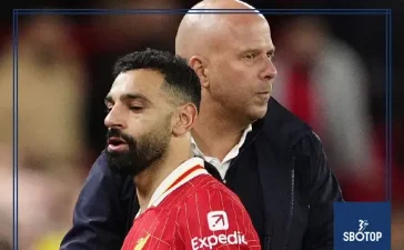 SBOTOP: Jamie Carragher Labels Mo Salah a ‘Disgrace’ Following Controversial Interview