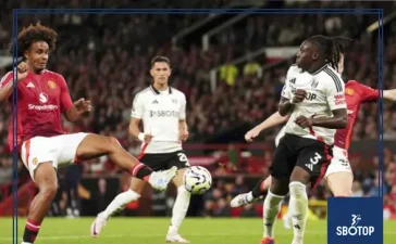 SBOTOP _ AS Roma Make Surprise Move for Joshua Zirkzee as Manchester United Consider Offer