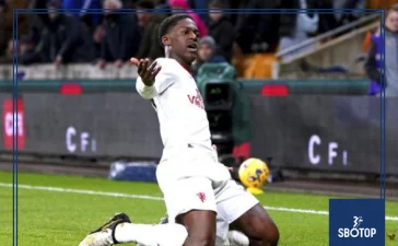 SBOTOP : Kobbie Mainoo’s Brother Accused of Worsening Situation at Manchester United