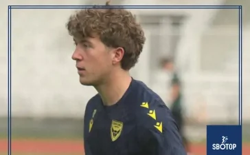 SBOTOP : Ole Romeny Features Briefly as Oxford United Slip into Relegation Zone After Swansea Defeat