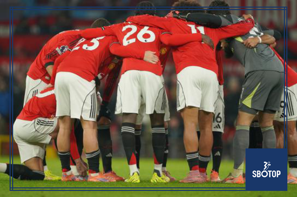 SBOTOP : On Field Struggles Continue, but Manchester United Posts Early Year Operating Profit