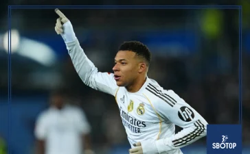 SBOTOP : Why Kylian Mbappé Should Not Yet Be Compared to Zinedine Zidane