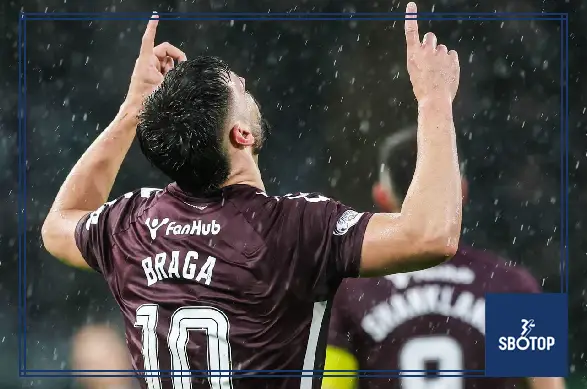 SBOTOP: Hearts Forward Claudio Braga Confident Jambos Can Overhaul Celtic for Scottish Premiership Title